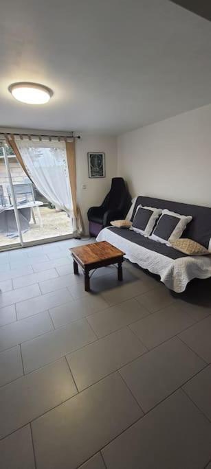 Le 7 Apartment Servian Exterior foto